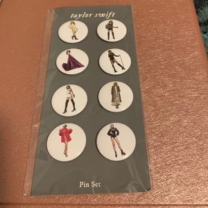 Limited edition taylor Swift pin set